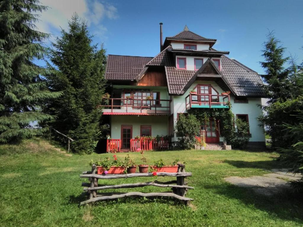 Casa Paltin Vila Si Cabane Poiana Stampei Exteriör bild