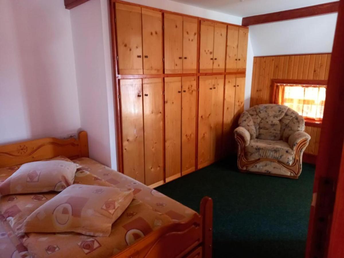 Casa Paltin Vila Si Cabane Poiana Stampei Exteriör bild